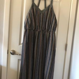 Women’s Xhilaration Maxi Dress